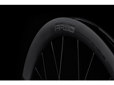 FFWD RAW Pair Shimano 9/10/11sp click to zoom image