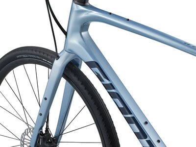 GIANT FastRoad AR Advanced 2 Glacier Silver click to zoom image