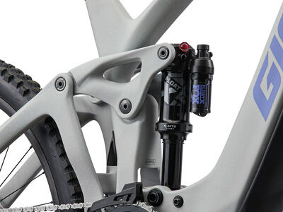 GIANT Reign Advanced E+ 2 Moon Dust click to zoom image
