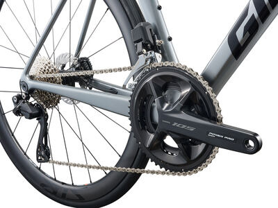 GIANT TCR Advanced Pro 1 (Di2) click to zoom image