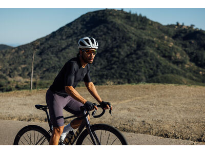 GIANT Rev Pro Mips Helmet Matt Black click to zoom image