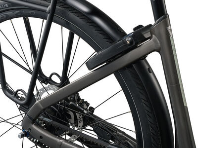 GIANT AnyTour E+ 3 LST Stealth Chrome click to zoom image