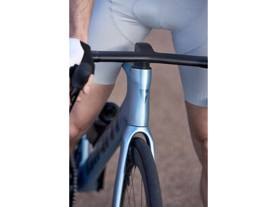 GIANT Contact SLR 1 Aero Integrated Handlebar click to zoom image