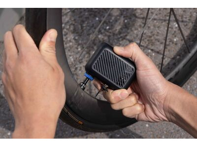 GIANT Control Go E Mini Pump click to zoom image