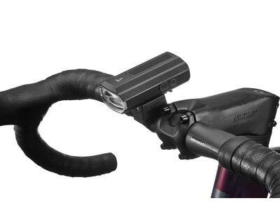 GIANT Recon+ HL1200 click to zoom image