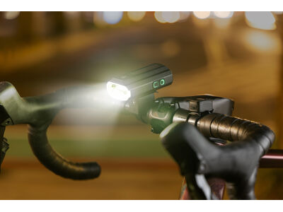 GIANT Recon+ HL1200 click to zoom image