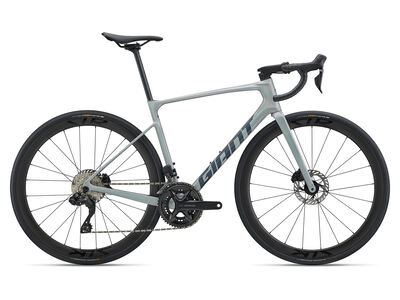 GIANT Defy Advanced 0