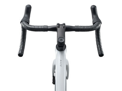 GIANT Defy Advanced 2 click to zoom image