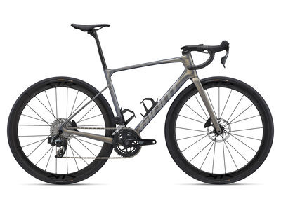 GIANT Defy Advanced Pro 1