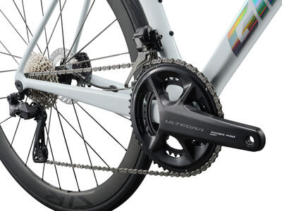 GIANT TCR Advanced Pro 0-Di2 click to zoom image