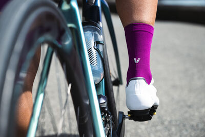 LIV Vantage Socks click to zoom image