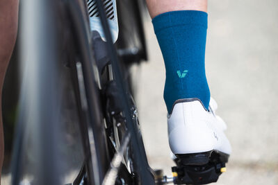 LIV Vantage Socks click to zoom image