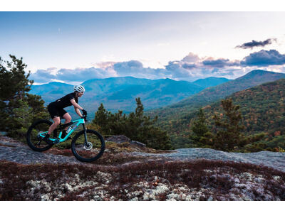 LIV Pique Advanced SL 1 Lake Green / Black click to zoom image