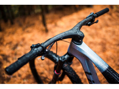 LIV Pique Advanced SL 2 Dreamy Blue / Black click to zoom image