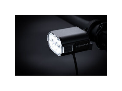 Moon Sport E-POWER 2000 click to zoom image