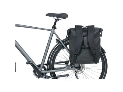 Basil SoHo bicycle backpack Nordlicht, 1 click to zoom image